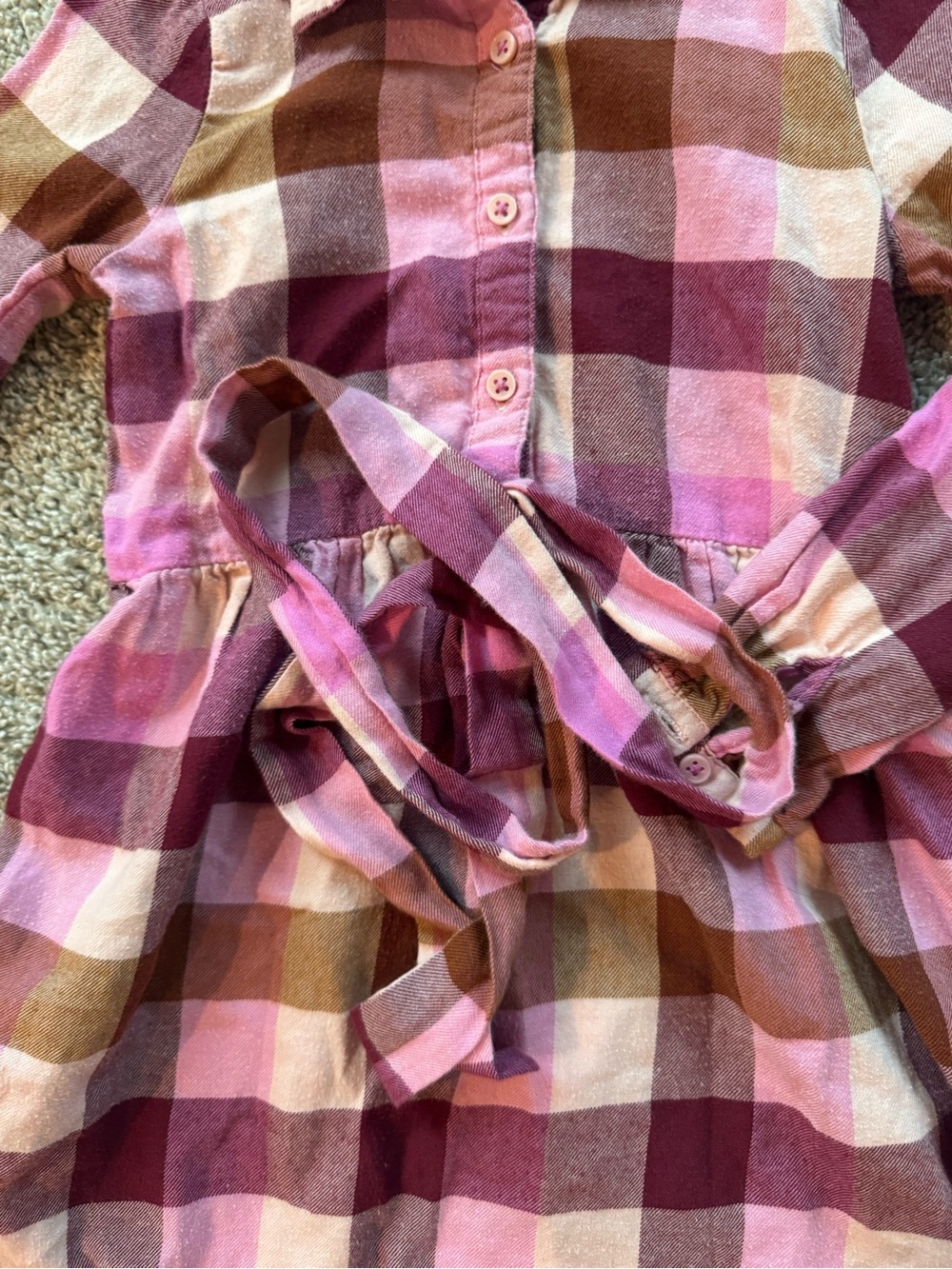 Girls Fall Clothing Lot Size 4T Plaid dress, quilted vest, fur vest, sweater - Picture 6 of 16